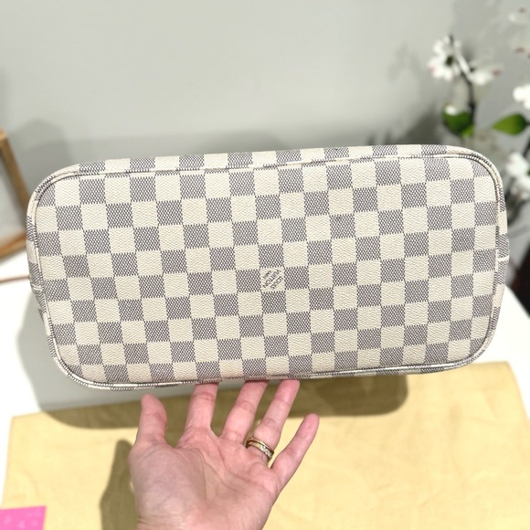 Louis Vuitton Neverfull MM Damier Azur Tote Bag - Picture 6 of 14